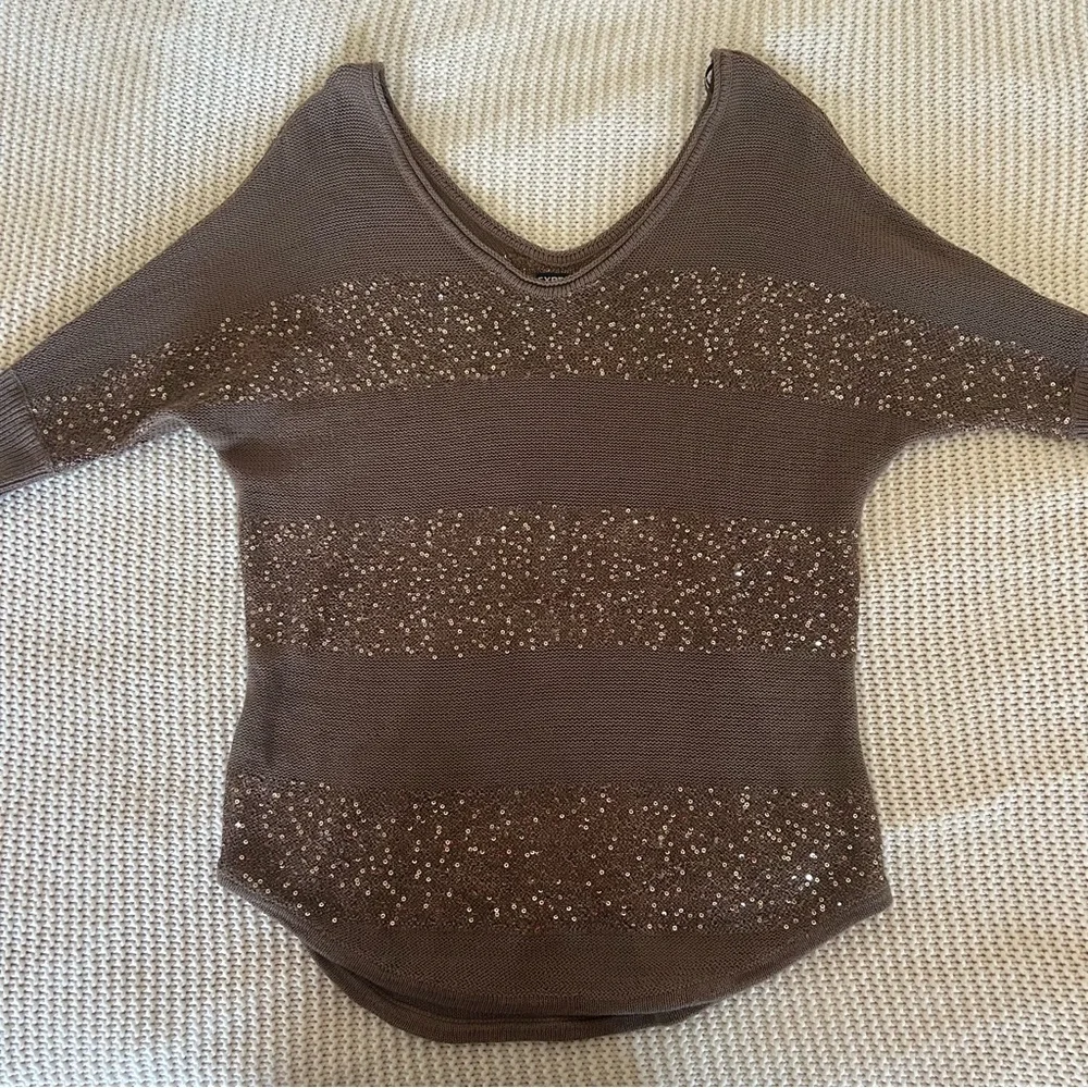 Express Top - Picture 1 of 6
